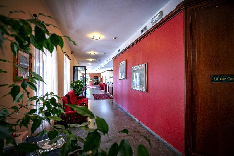 Scia' On Martin Hotel Buscate Exterior foto